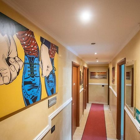 B&B Colorful Suite Yard Рим Екстер'єр фото