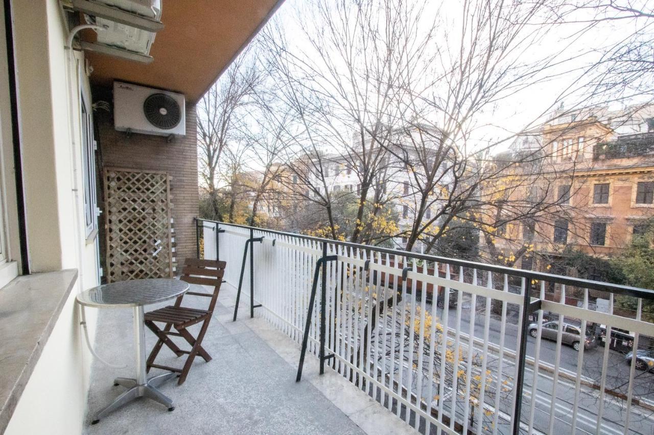 B&B Colorful Suite Yard Рим Екстер'єр фото