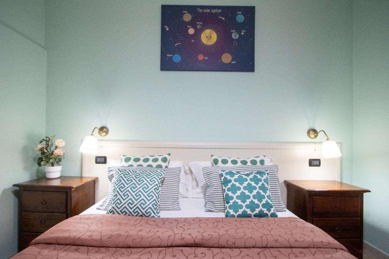B&B Colorful Suite Yard Рим Екстер'єр фото