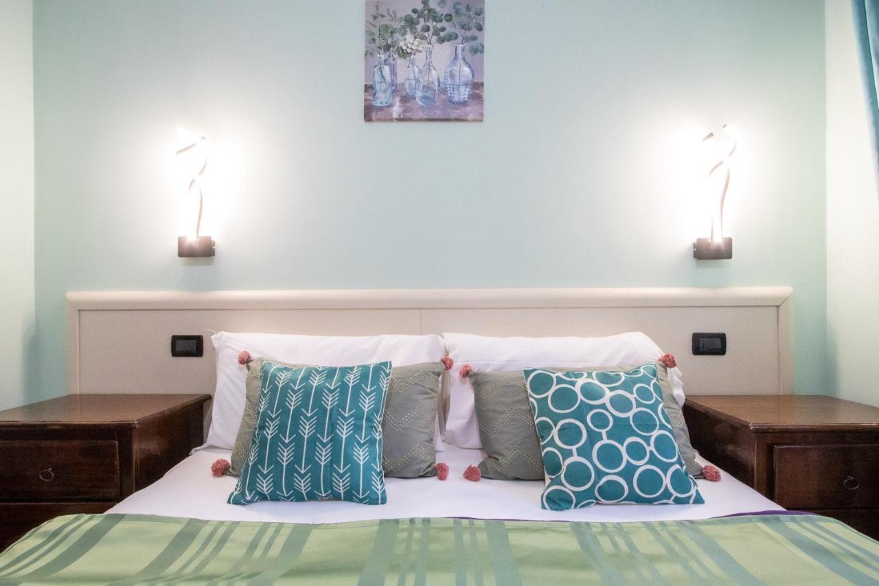 B&B Colorful Suite Yard Рим Екстер'єр фото